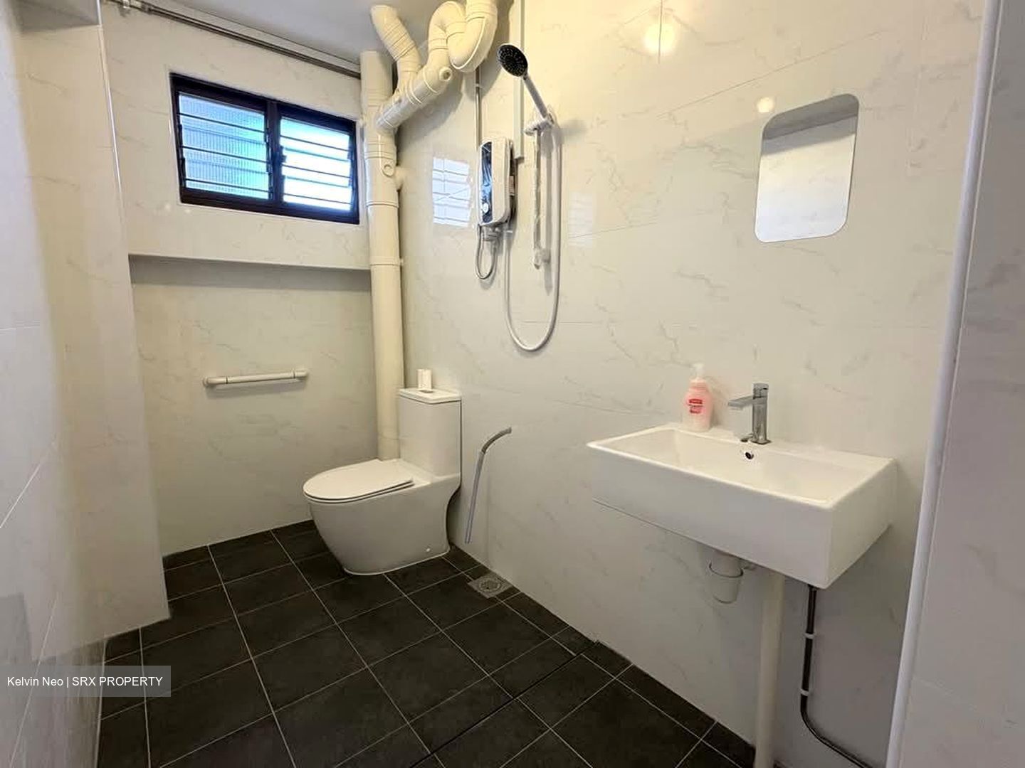 Blk 230H Tampines Street 21 (Tampines), HDB Executive #603125611